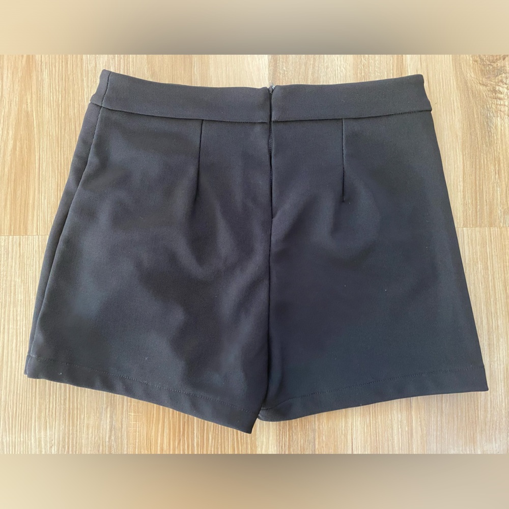 ๐ฅ๐ฅ90โs Alanis Morissette Black Girlhood-Rock Skort by Forever 21 - Picture 4 of 7